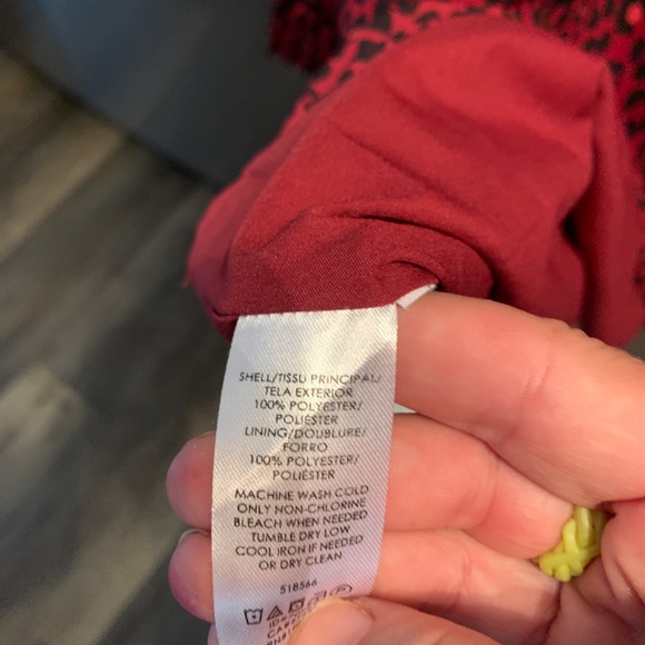 Loft animal print fully lined sheath dress.‎ Worn once - Picture 4 of 6